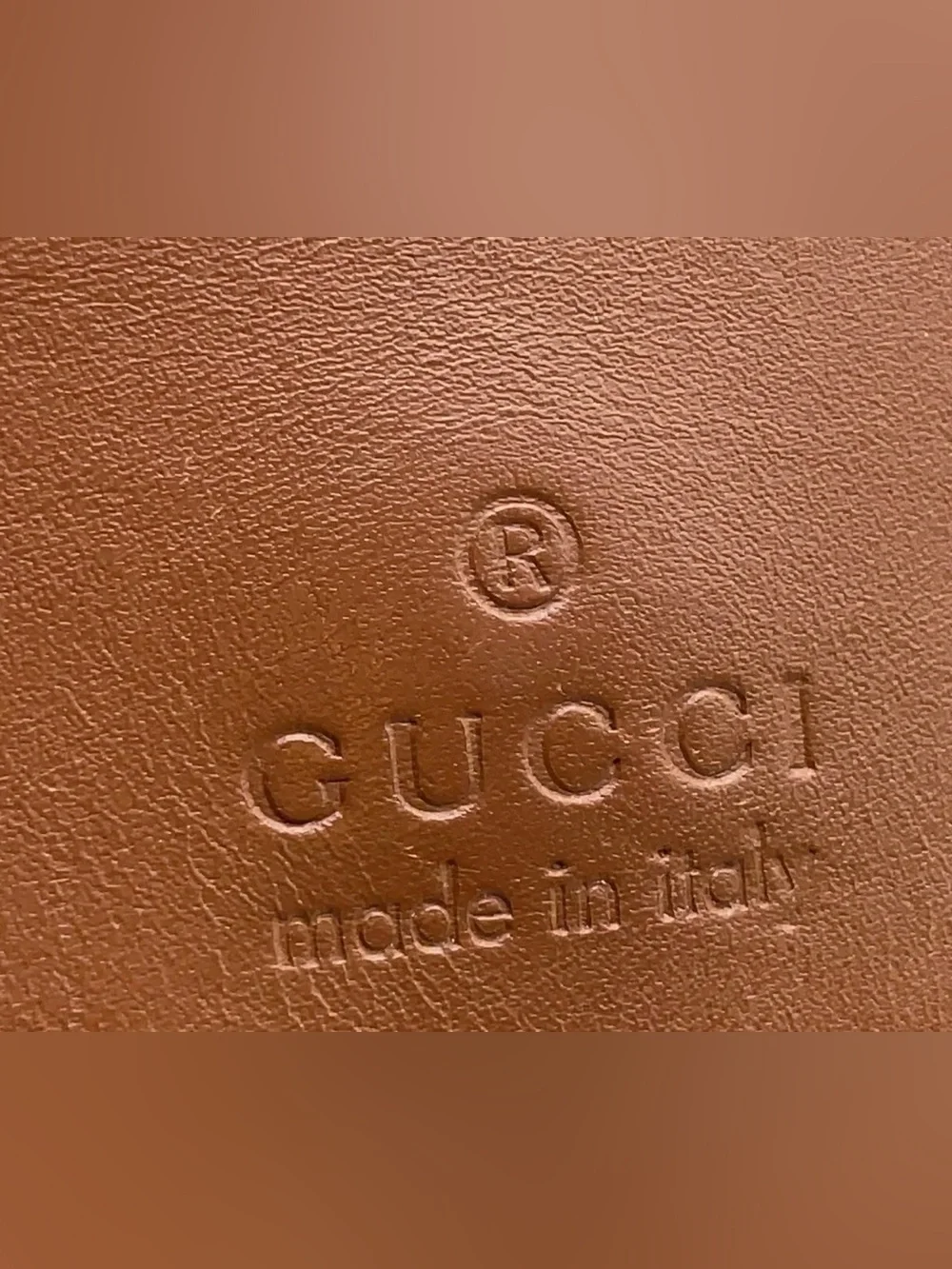Gucci Brown Leather & GG Canvas Messenger Flap over monogram authentic Bag
